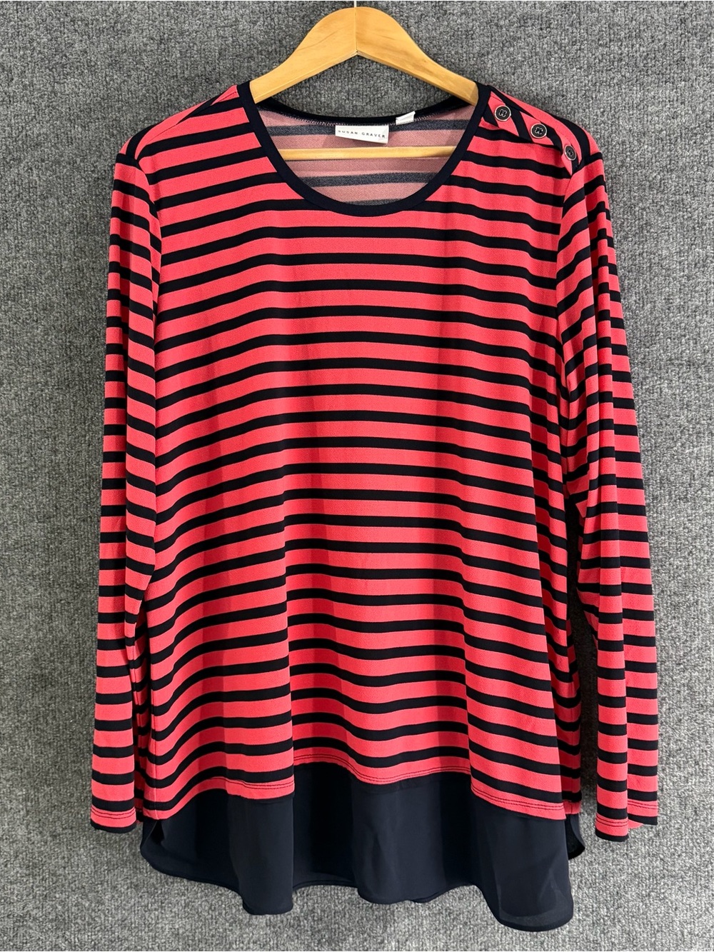 Susan Grave Womens Liquid Knit Striped Top Size XL Coral Navy Casual Stretch